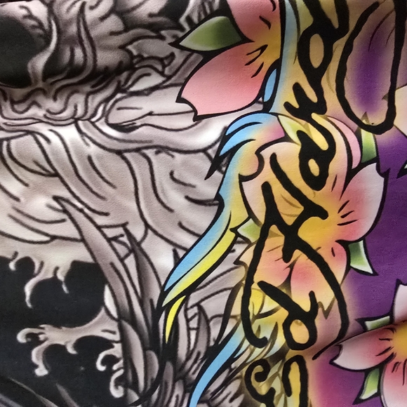 Ed Hardy Black and Red Graphic Apparel - Picture 3 of 9